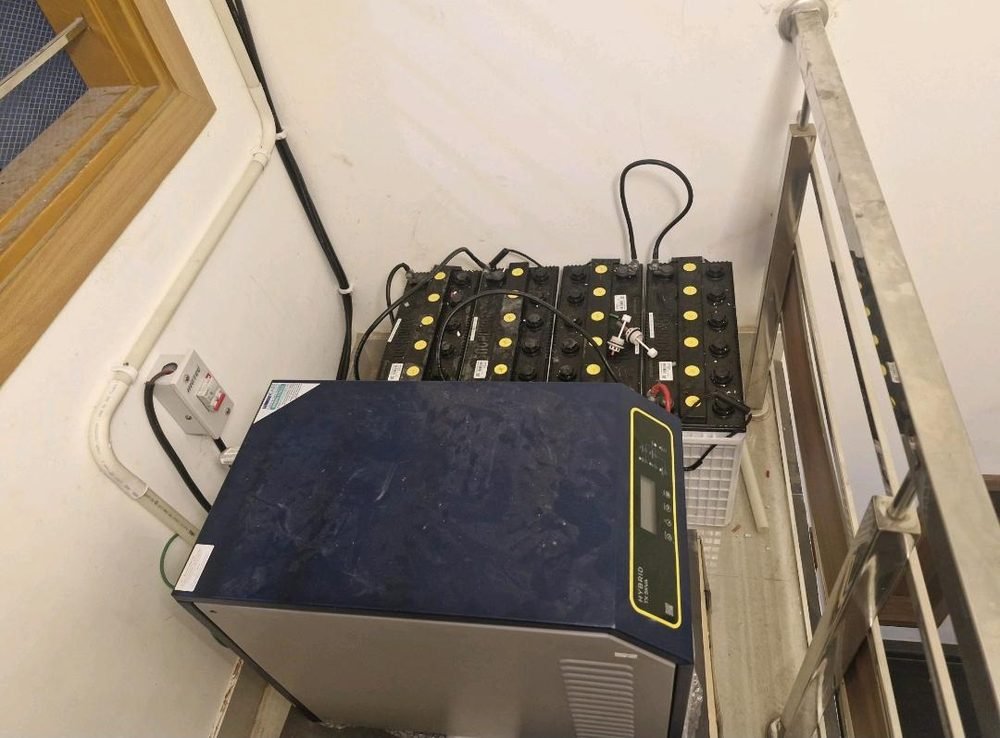 5kW Off-Grid using VRLA Battery - Mayur Vihar Phase 1, Delhi
