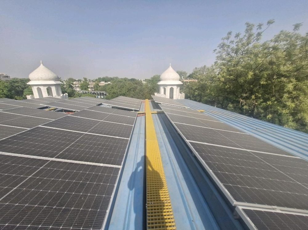 90kW Commercial Installation - Green Park Masjid, Delhi